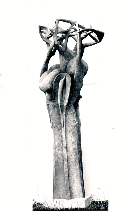 [Skulptur: Dreiklang II]